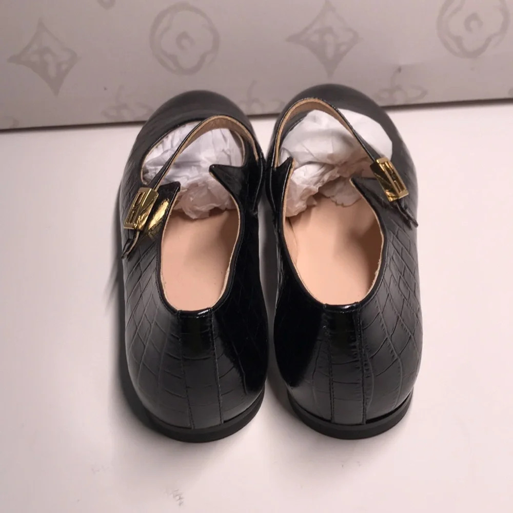 New Authentic FENDI Kids Croc-Embossed Leather Mary Jane Shoes Size: 36